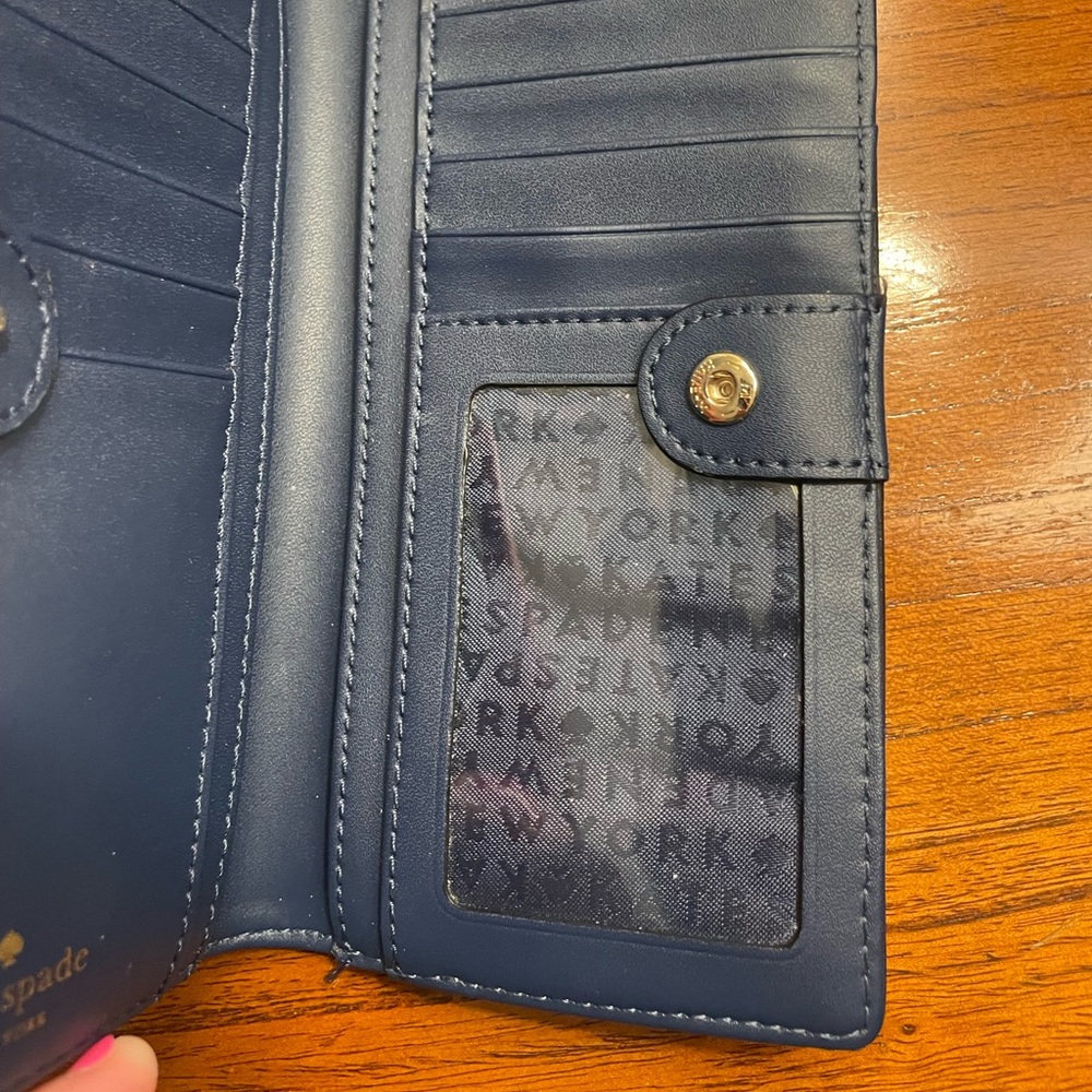 Wallet!! - Picture 4 of 5